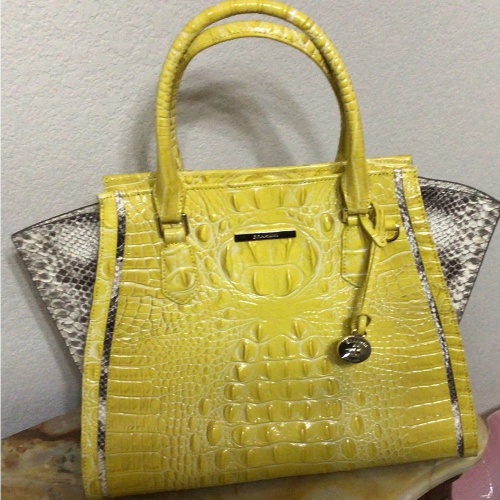 Yellow Crocodile-Embossed Satchel with Structured Design